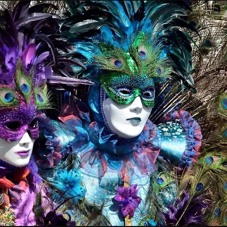 L'allee Secrete Au Calme