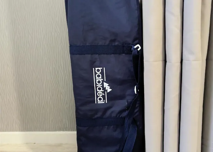 L'allee Secrete Au Calme *